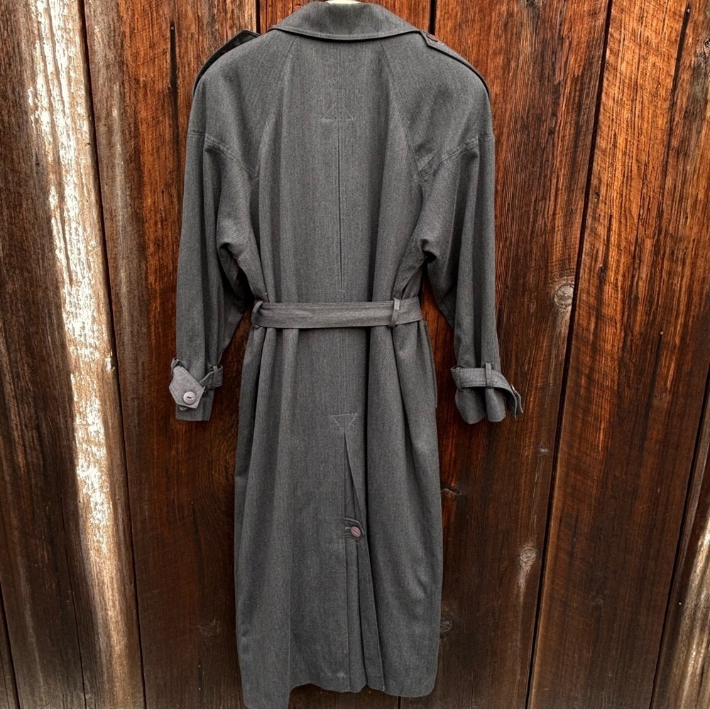 Michelle Stuart Gray Trench Coat and Belt with Zip-in Lining Size 14 - Picture 2 of 13
